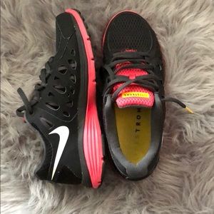 Women’s Nike Livestrong Edition